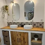 Venkovský dům Essencia, Dans Les Collines De Toulon