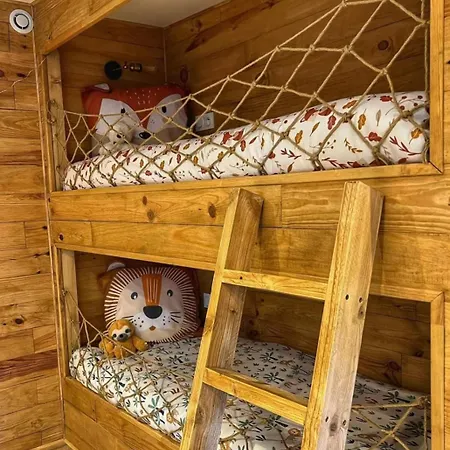 Essencia, Dans Les Collines De *